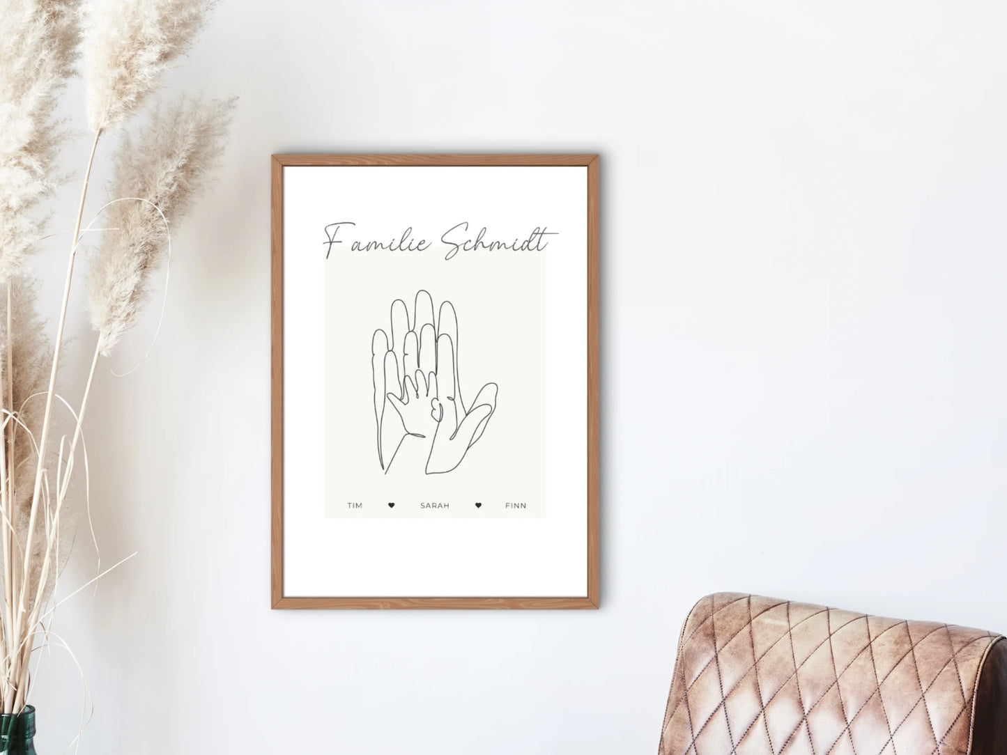 Familienposter "Hände" mit Aufschrift "Familie Schmidt", "Tim", "Sarah", "Finn"