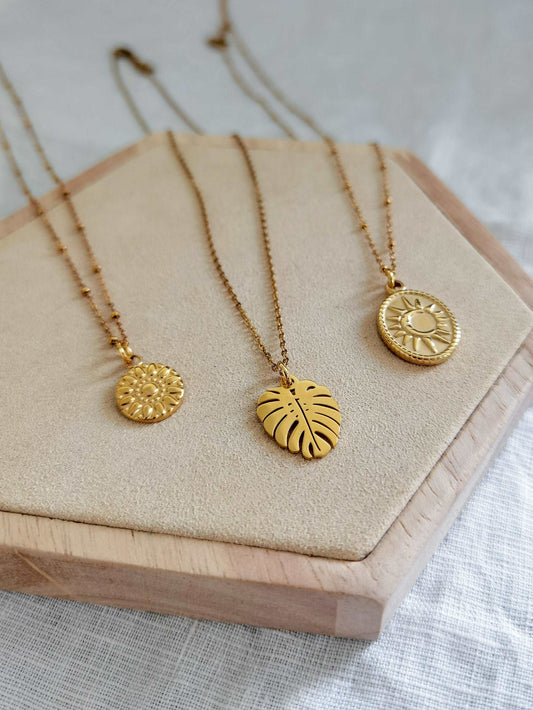 Kette gold mit Anhänger