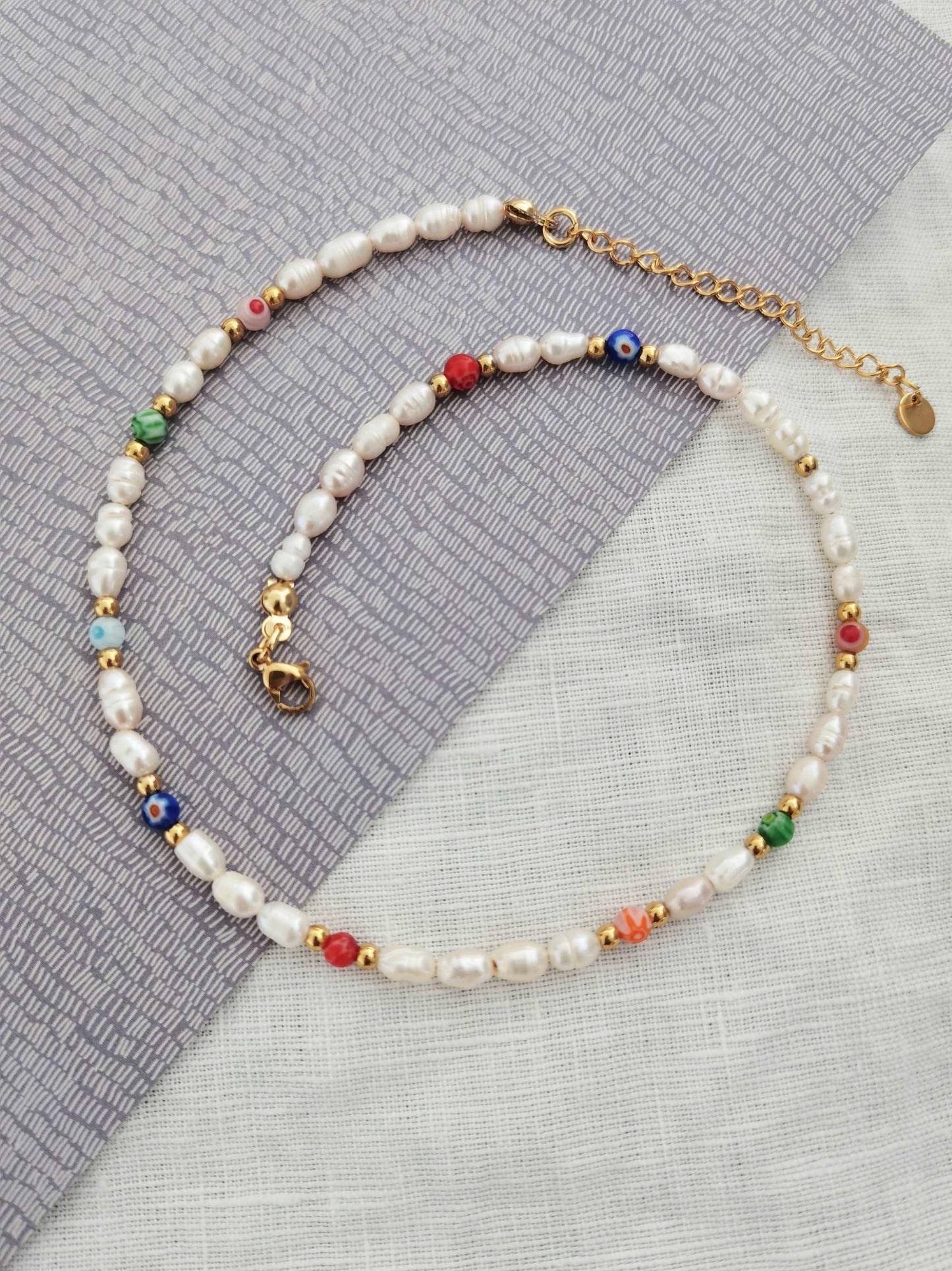 bunte Perlenkette