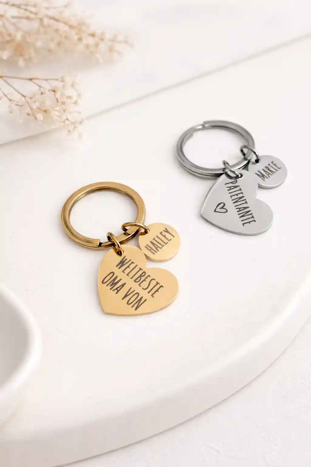Herz Schlüsselanhänger mit Gravur in gold und silber - Geschenk für Patentante