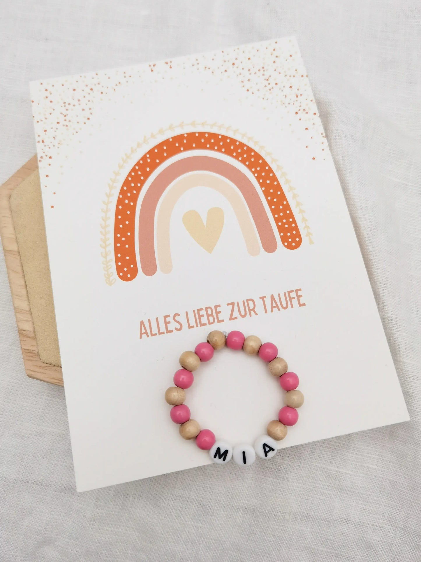 Birth postcard with personalized baby bracelet in desired color